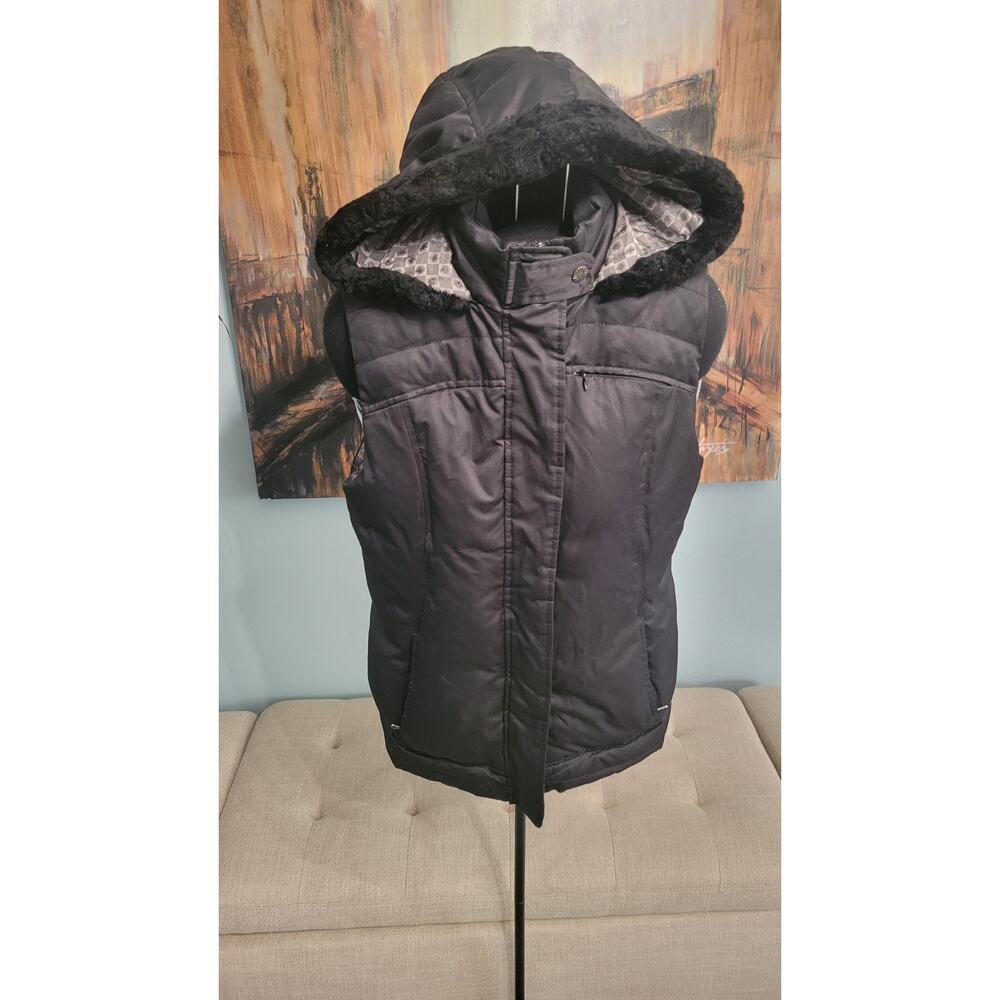 UGG Australia Women's Black Puffer Vest Size Medium